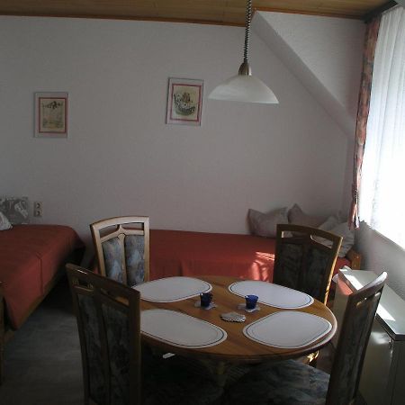Ferienwohnung Am Deister Mit Grossem Balkon Springe Exterior photo