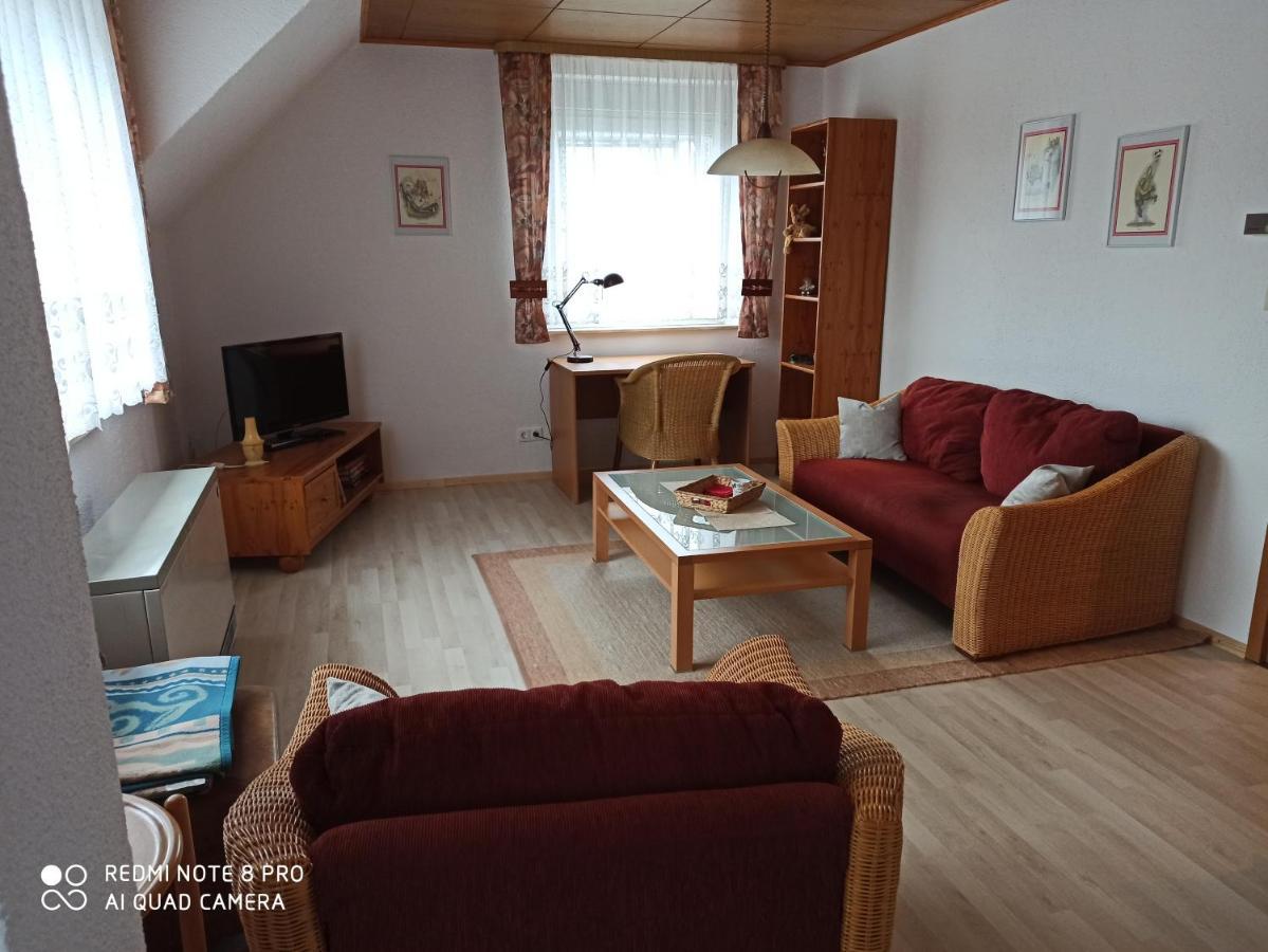 Ferienwohnung Am Deister Mit Grossem Balkon Springe Exterior photo