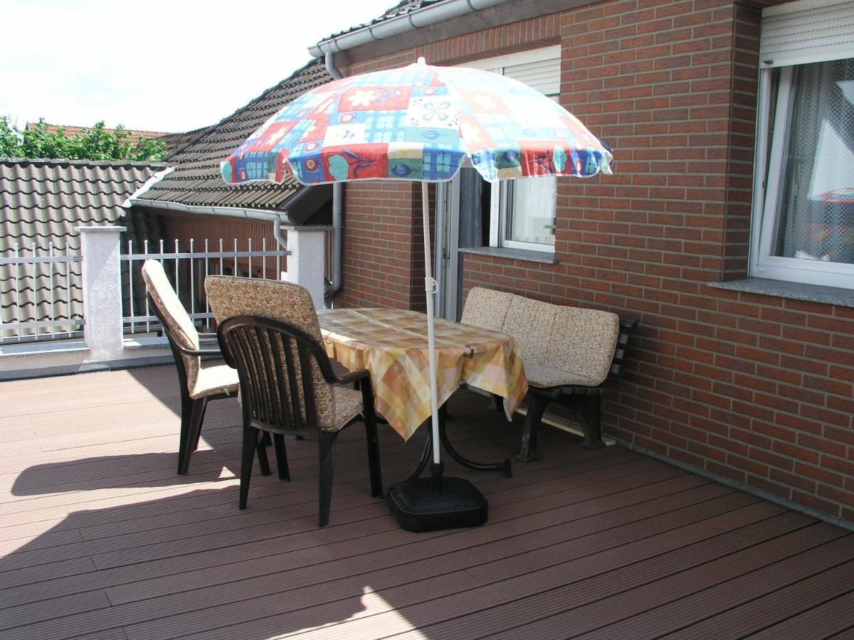 Ferienwohnung Am Deister Mit Grossem Balkon Springe Exterior photo